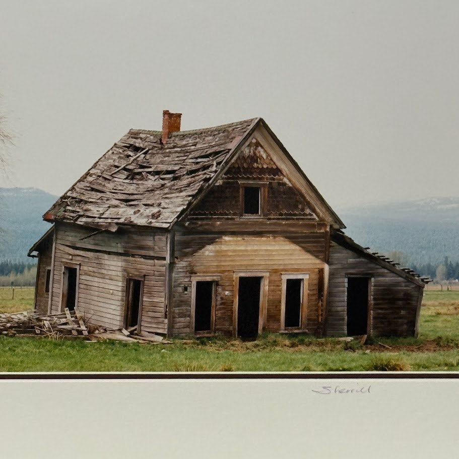 Abandoned Farmhouse, Rural Oregon – Signed Sherrill Photo Print 20" x 8"